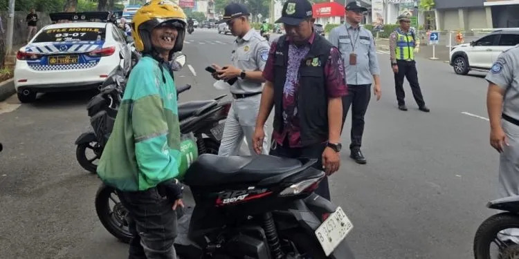 gambar-utama